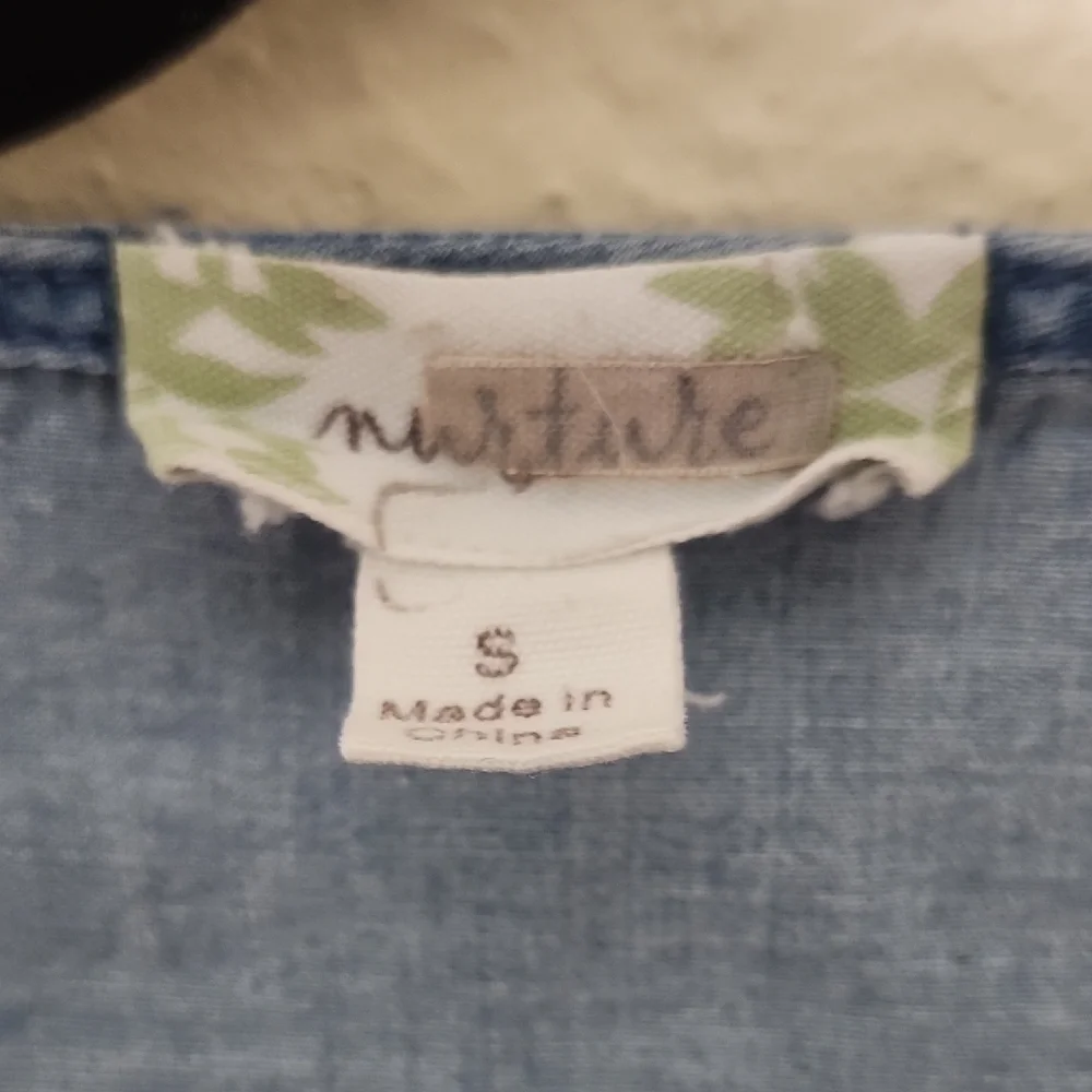 Nurture by Lamaze Blue Embellished 3/4 Sleeve Blouse - Picture 2 of 7